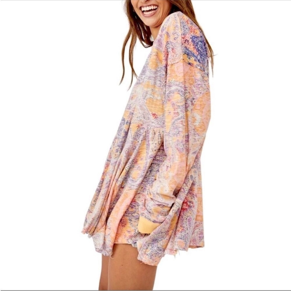 Free People Making Circles Longline T-shirt in Multi Paisley - Picture 5 of 11